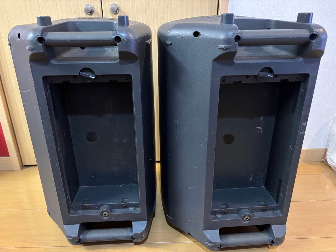 【年末年始特価】 　SAMSON スピーカーExpedition XP500W