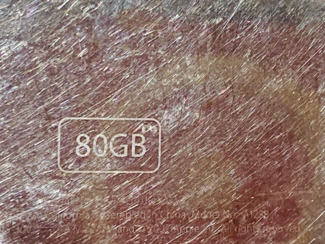 Apple iPod Classic ブラック 8GB A1238 中古