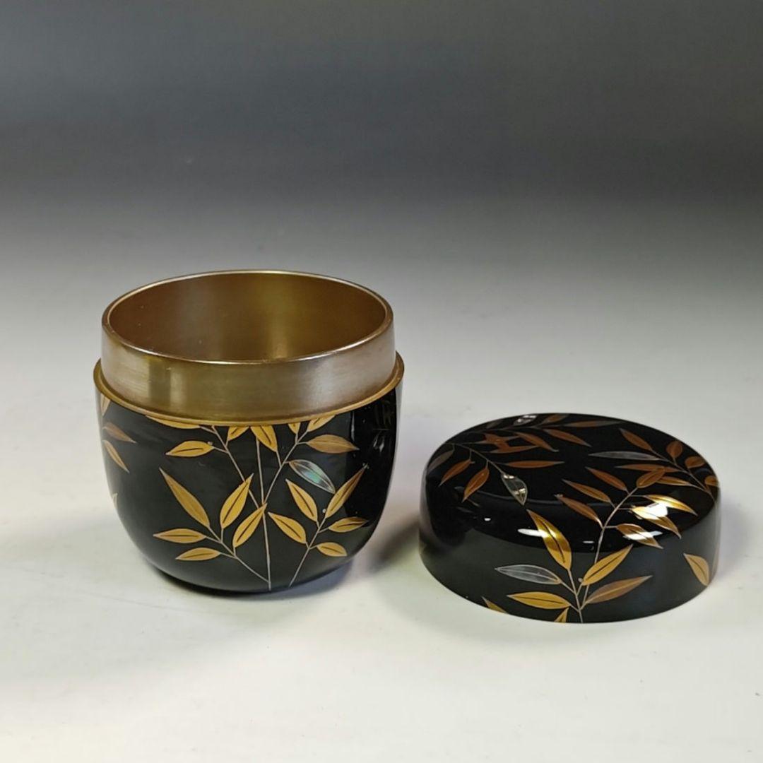 イ805 棗『目代春帆作』『堀内宗完　極箱』『笹露蒔絵　黒内銀地　大棗』漆塗