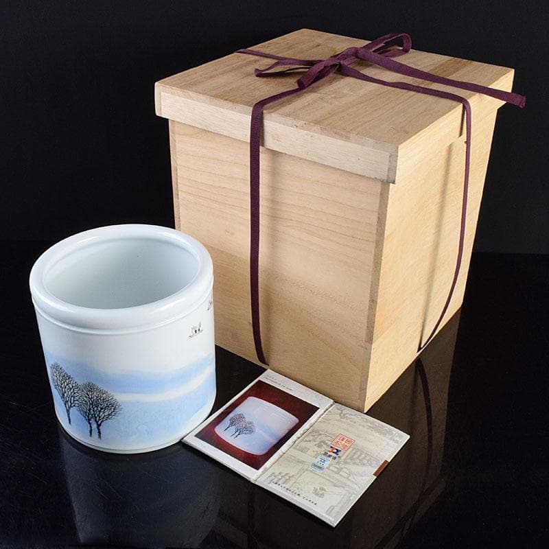 中国　景徳鎮製　徐江雲作　新彩筆筒　作品證書付　共箱　M　R9381H