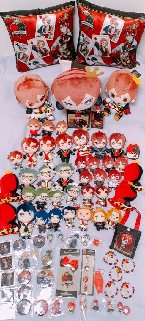 ツイステッドワンダーランド　ハーツラビュル　まとめ売り　ぬいぐるみ