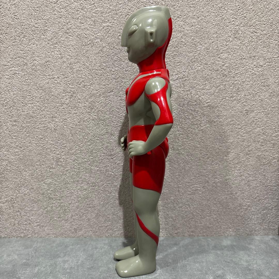 ウルトラマンソフビ 約30cm グレーと赤　マルサン