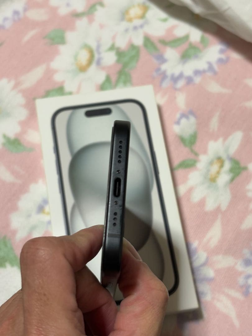 iPhone 15 128GB SIMフリー