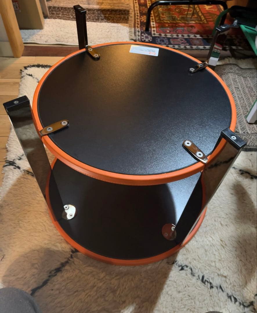 ポルトローナ　フラウ　高級レザー　サイドテーブル　美品