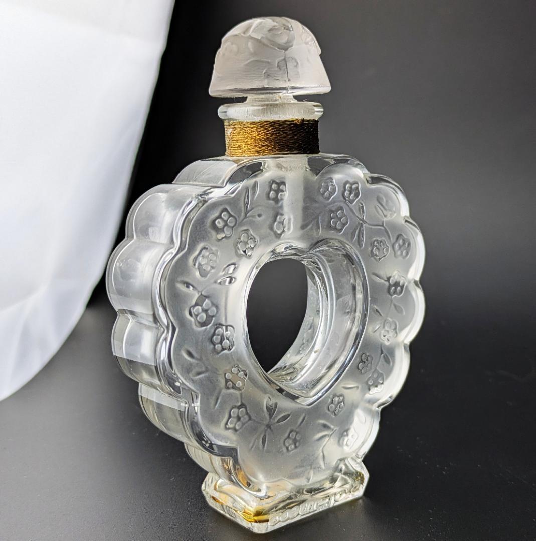 s*y様 ラリック×ニナリッチ 香水瓶 Coeur Joie ハート型 アンティ