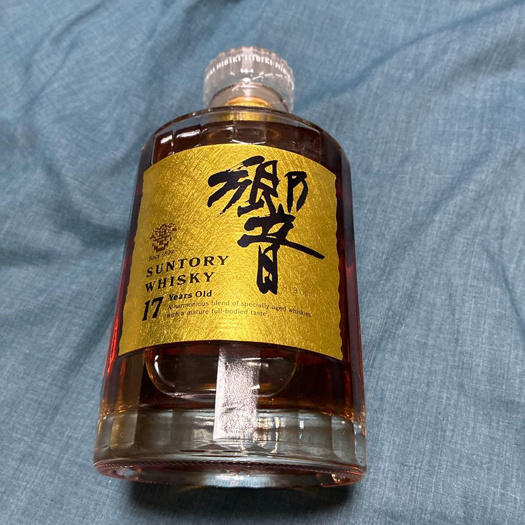 サントリー 響 17年 ゴールドラベル 750ml 箱付き　新品未開封