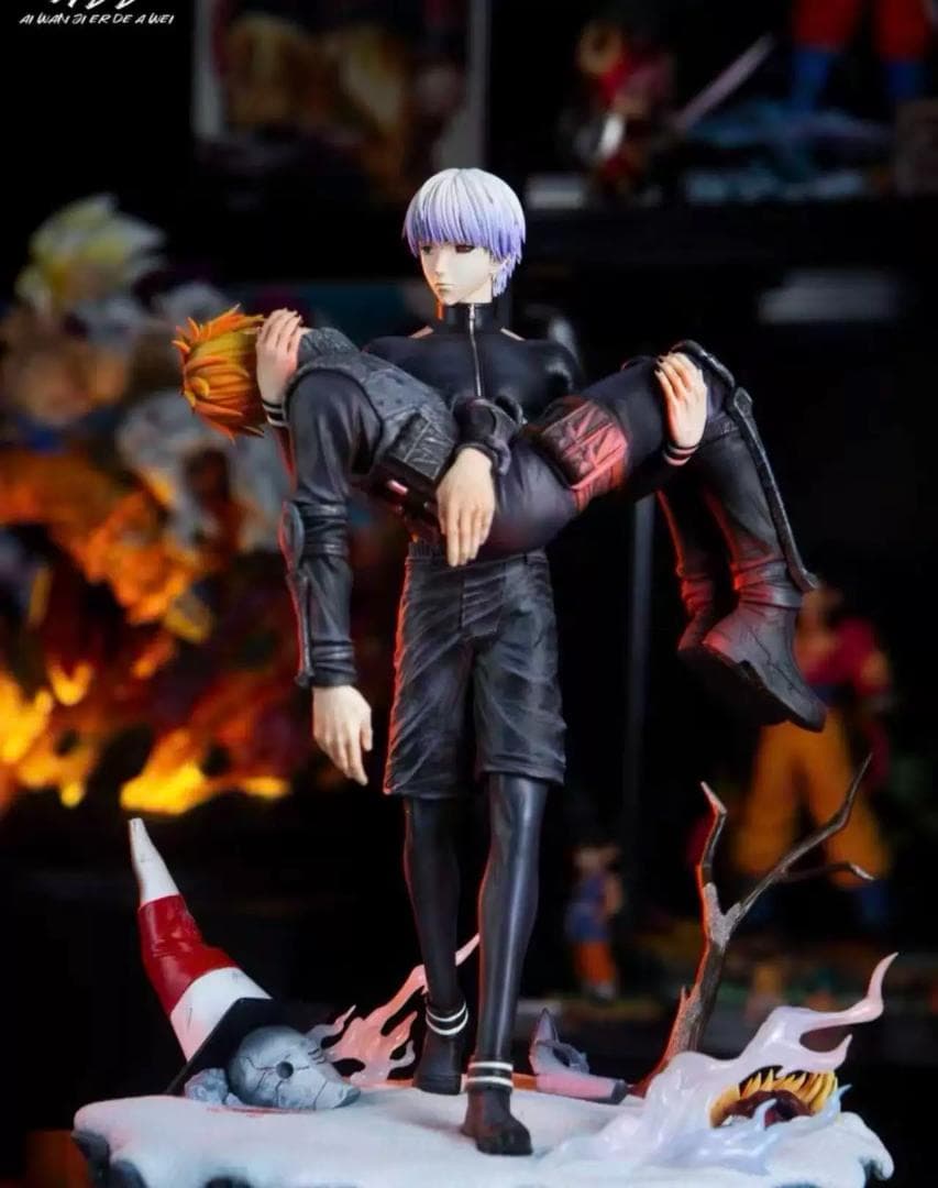 東京喰種 金木研が永近英良を抱く 1/6 樹脂 フィギュア