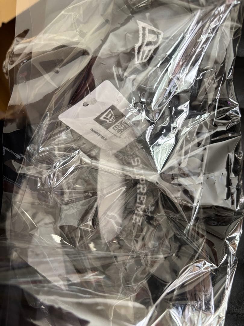 Supreme NEWERA キャップ ブラック