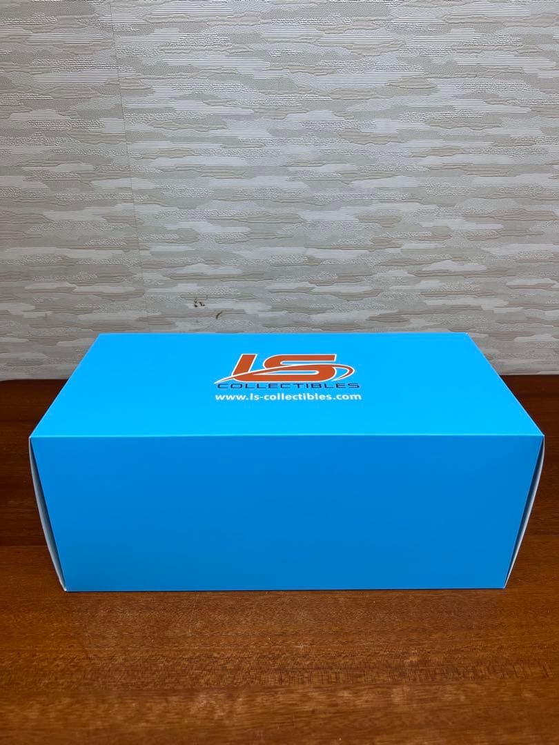 No85 ミニカー1/18 MITSUBISHI STARION