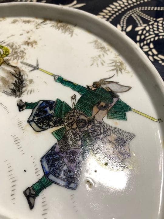 19世紀　清朝？中華民国？　年代もの　粉彩　扇形　プレート