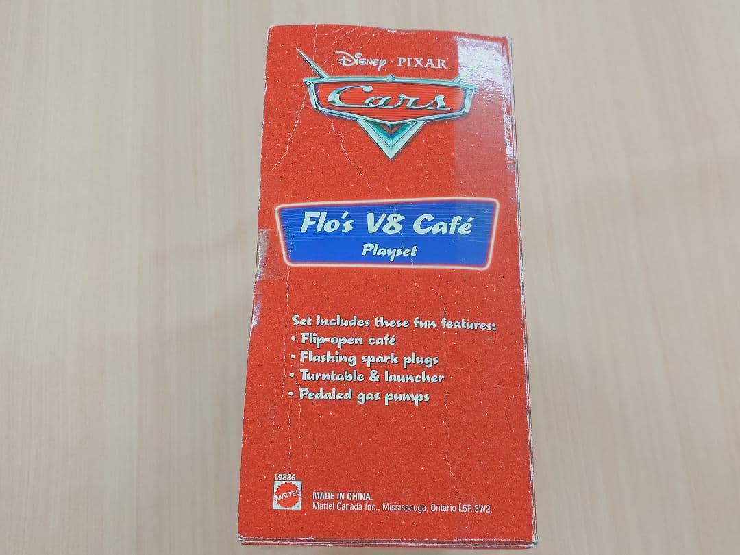 未使用 カーズ フローのV8カフェ トイザらス マテル社 ピクサー MATTEL