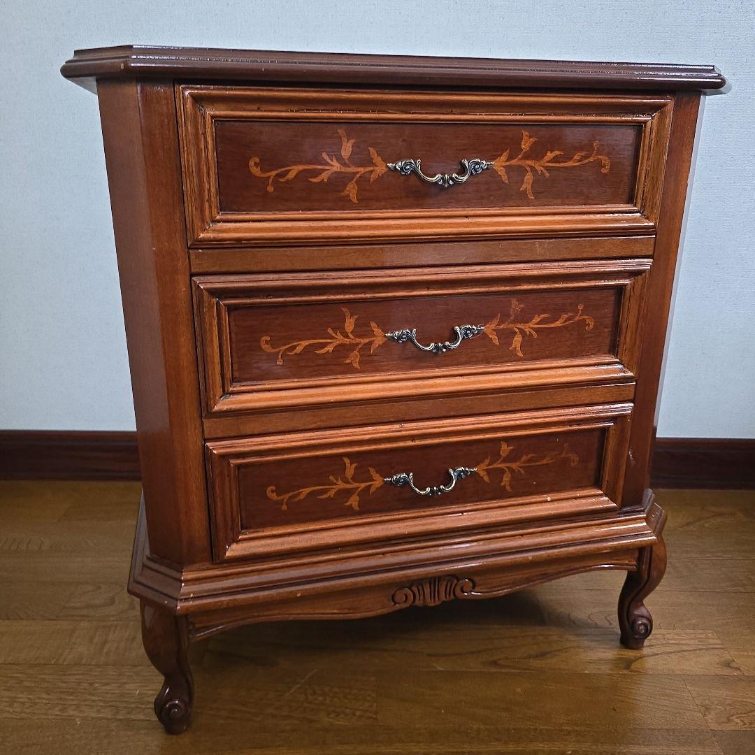 アッティカ　チェスト　三段　イタリア　象嵌　家具　猫足