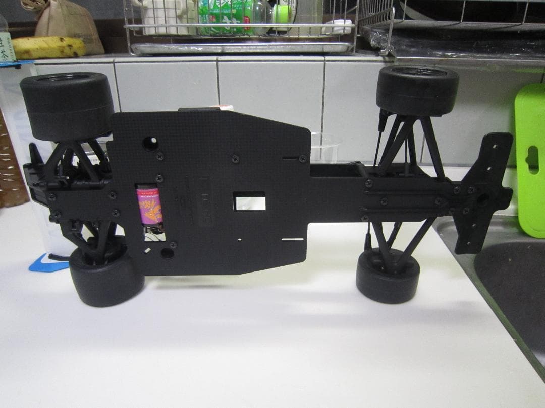 1/10 古～い　京商のラジコンカー 程度良 格安オークション出品変更 送料込み