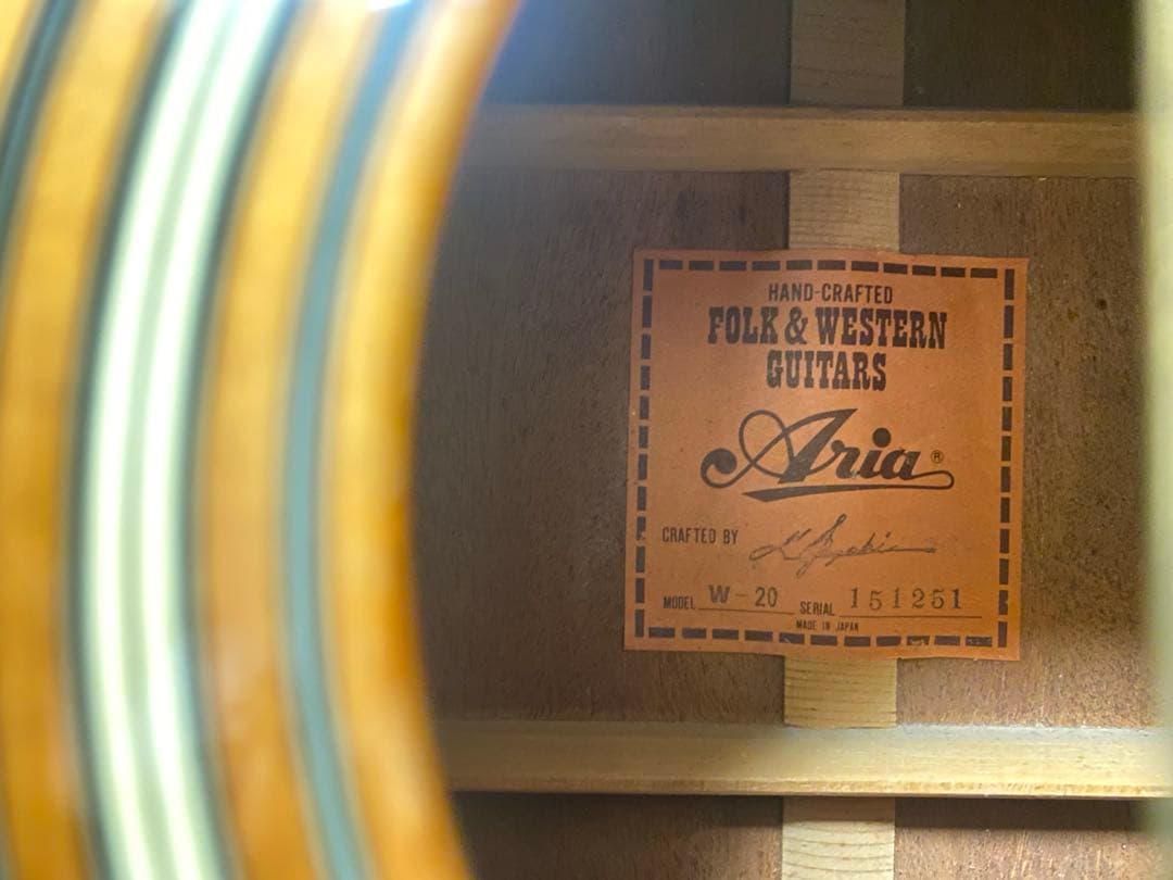 アコースティックギター レスターフラットピックガード ミスチル 桜井和寿