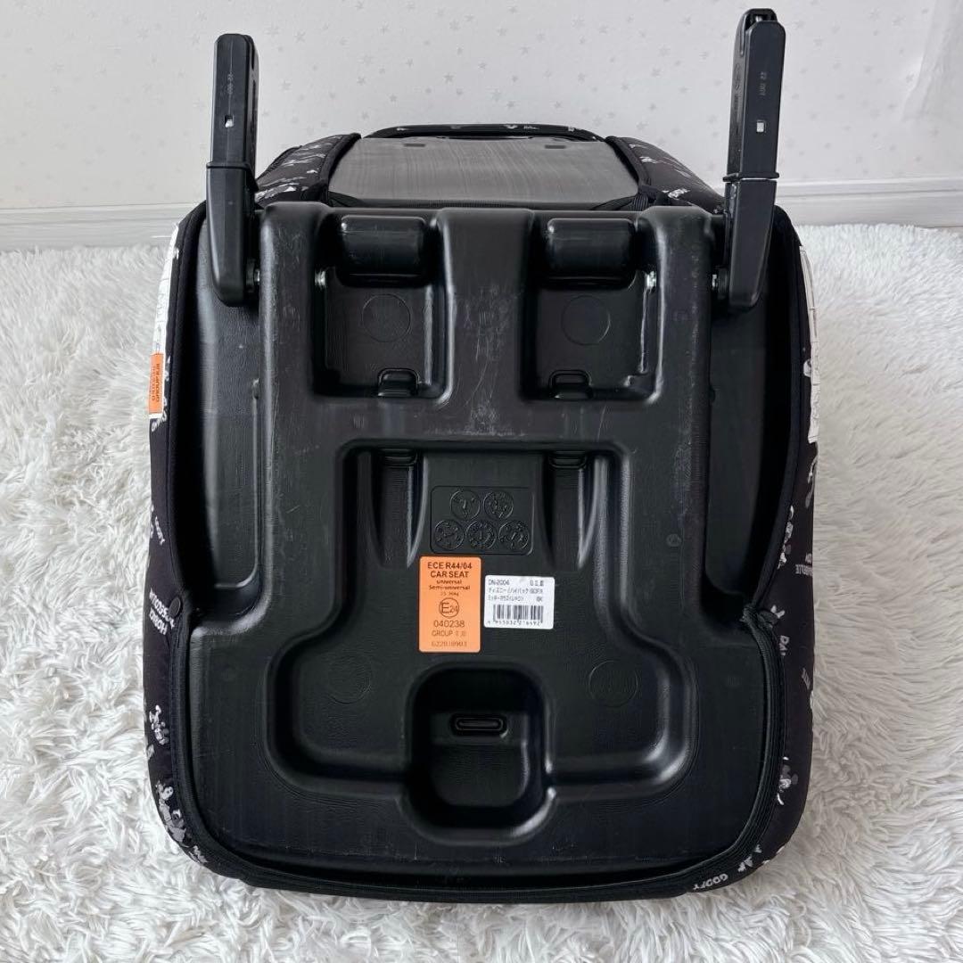 【極美品】ディズニー　ハイバック　ジュニアシート　ISOFIX ミッキーマウス
