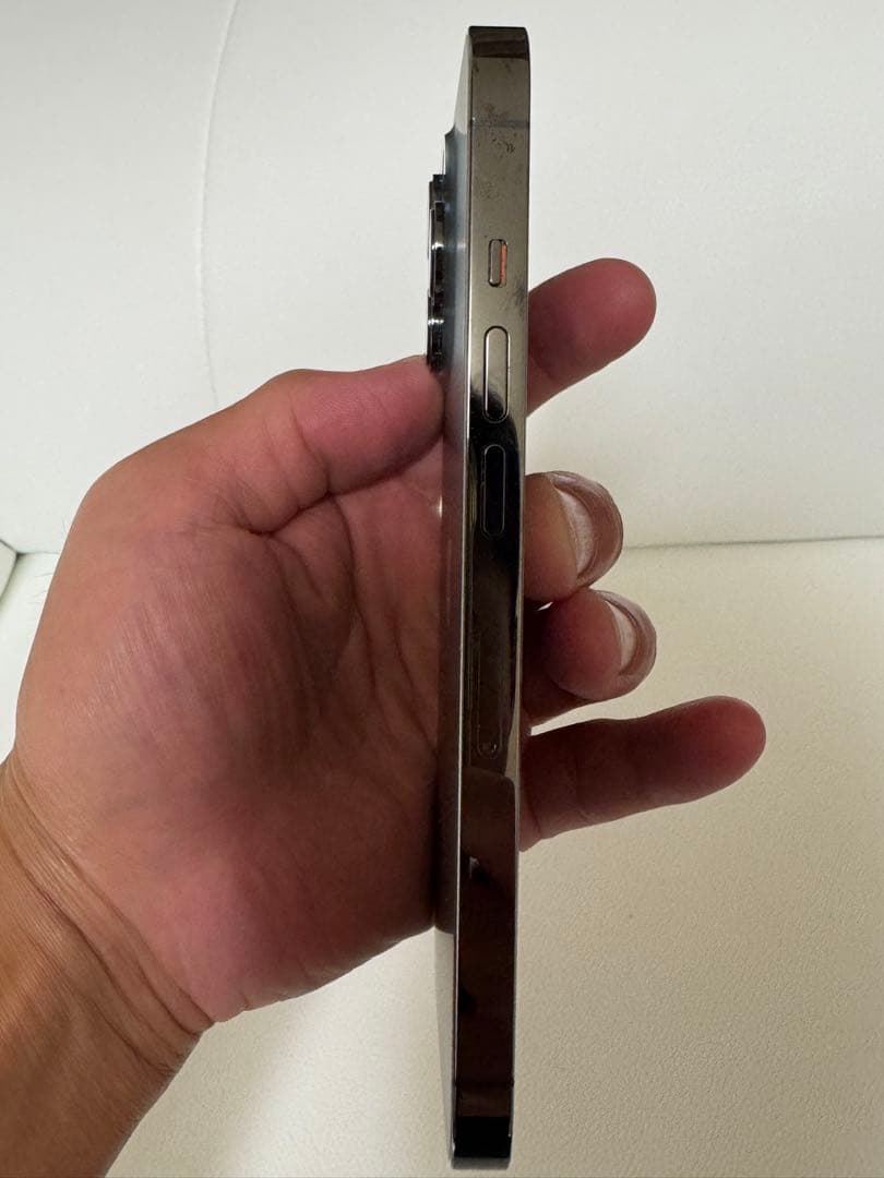 Apple iPhone 13 Pro グラファイト　128GB