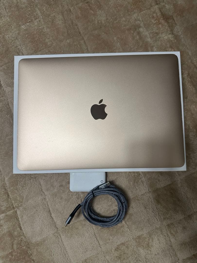 Apple MacBook Air ゴールド 13インチ 256GB