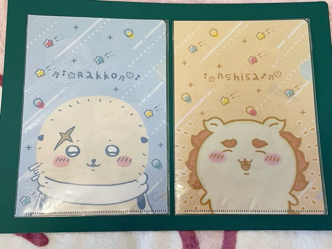 ちいかわ　るんるんお菓子ファイルパック　コンプセット