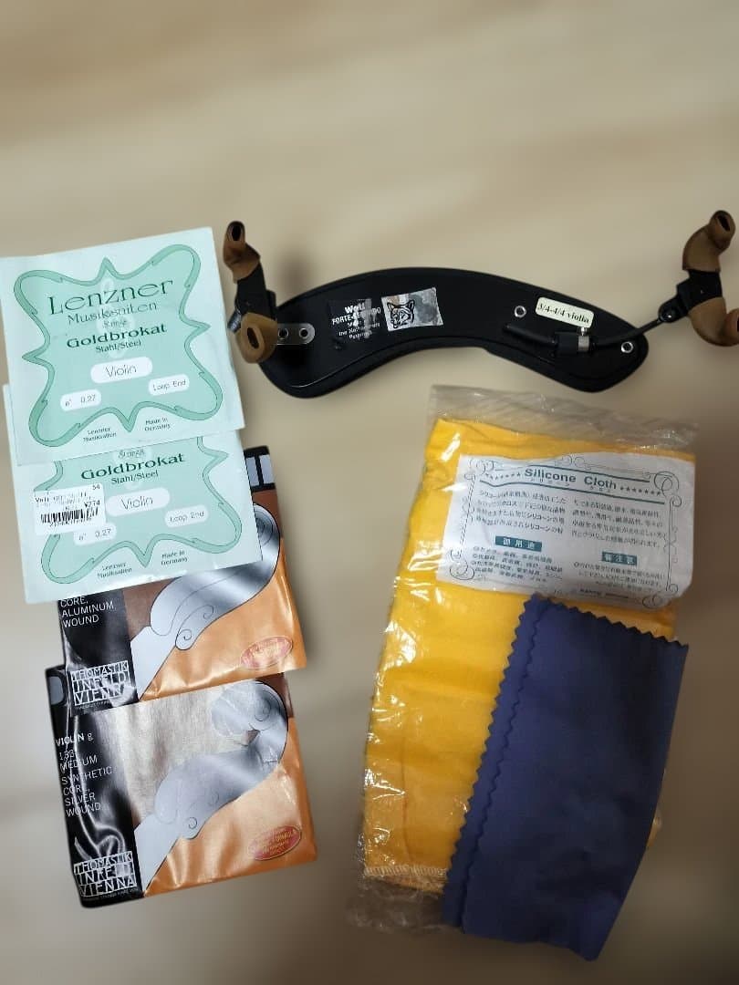 バイオリン 4/4　ピグマリウス　弓　小物　ケース付き