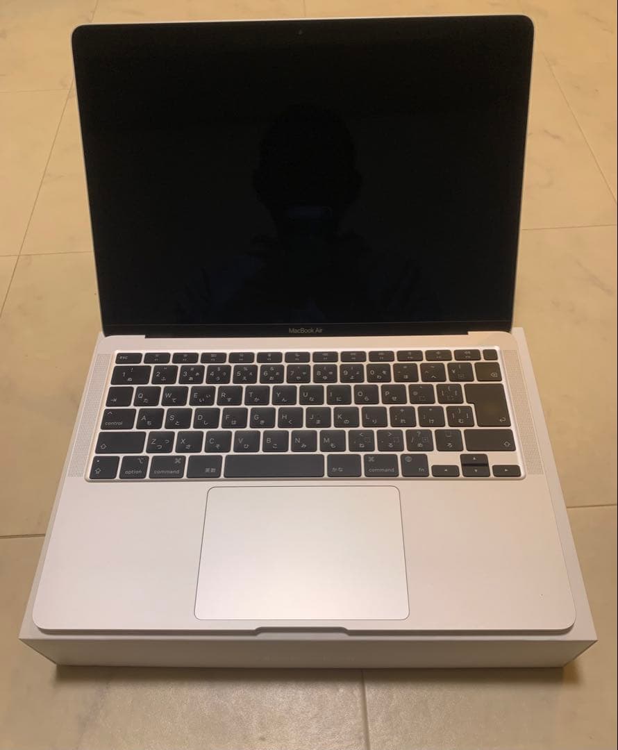 Apple MacBook Air 256GB シルバー 本体