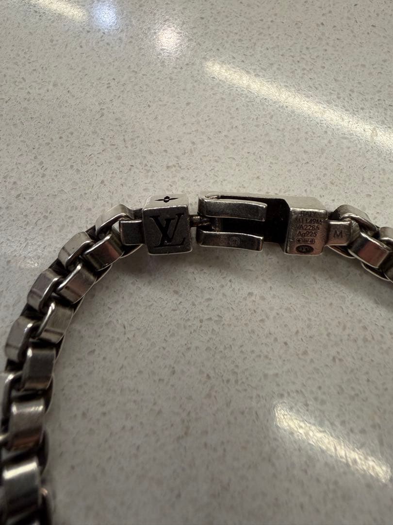 LOUIS VUITTON ブレスレット LVテーラー M1149M Mサイズ