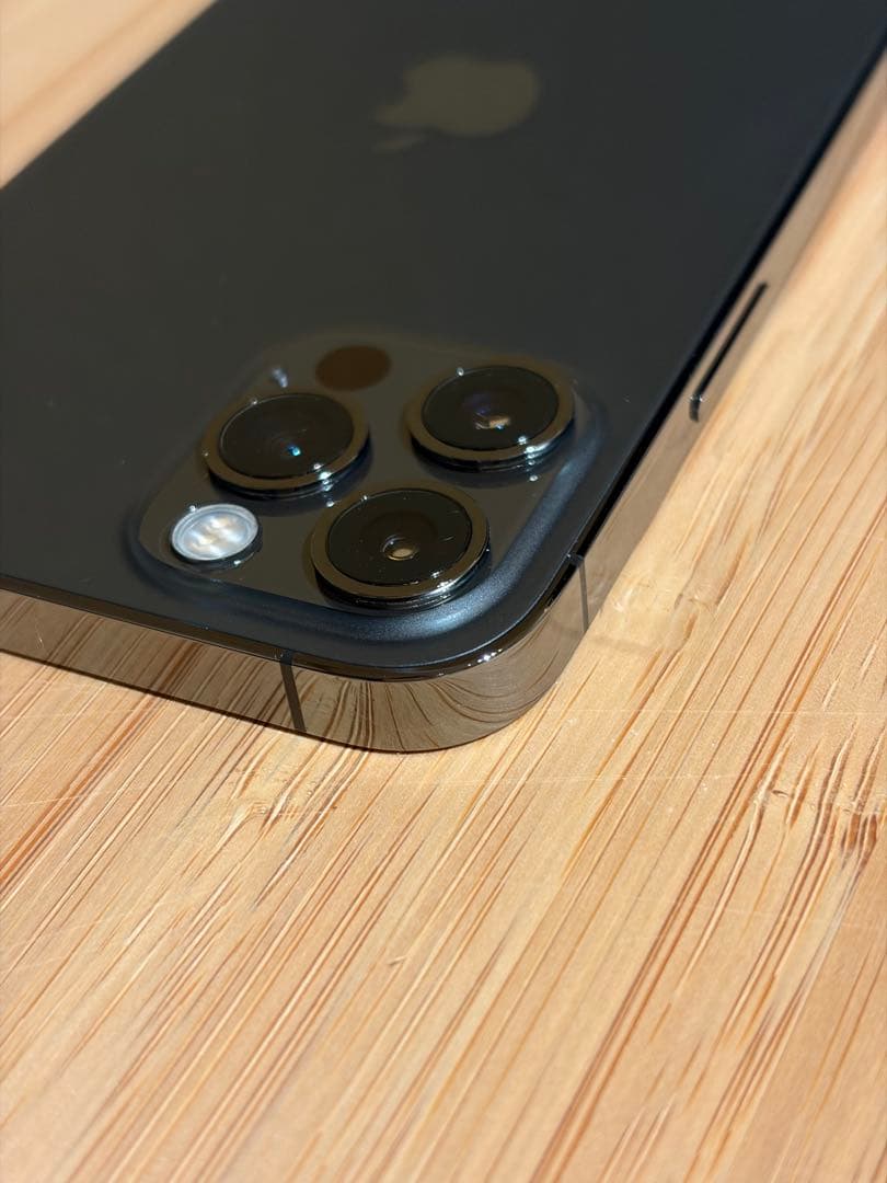 【美品】iPhone12 Pro 128GB グラファイト