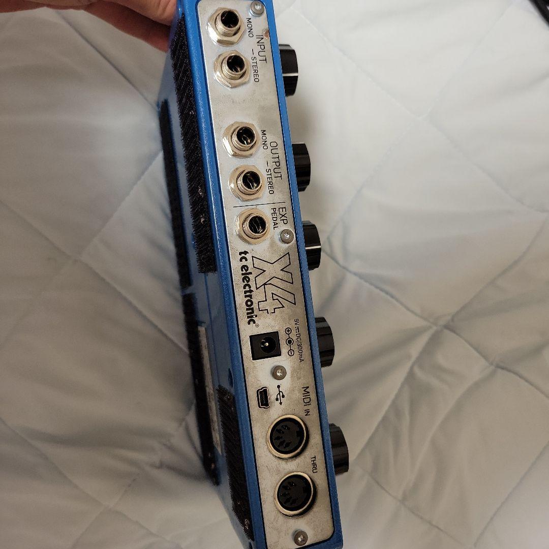 tc electronic FLASHBACK X4　ケーブル付き