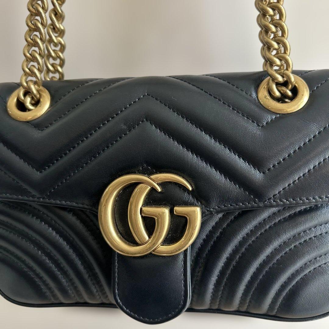 GUCCI マーモント　キルティングショルダーバッグ