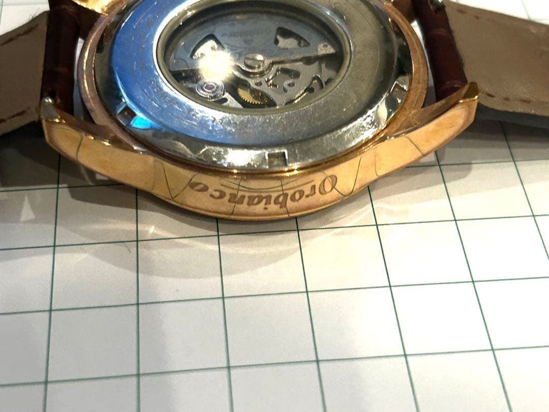 稼働中Orobianco自動巻き時計 スケルトン