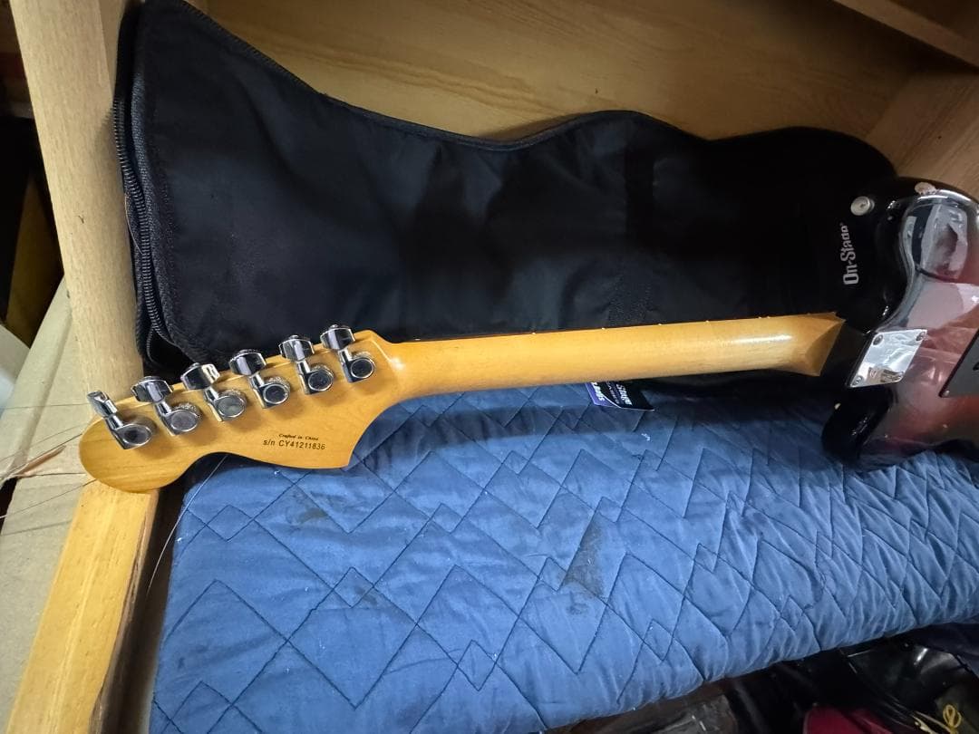 SQUIER FENDER JAGMASTER STANDARD エレキギター