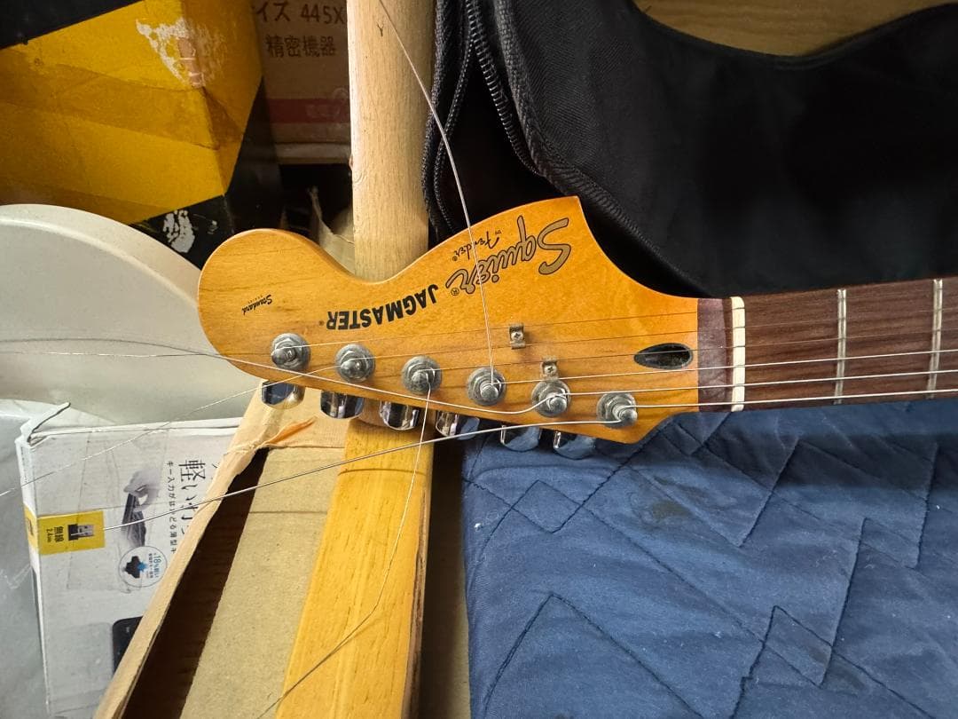 SQUIER FENDER JAGMASTER STANDARD エレキギター