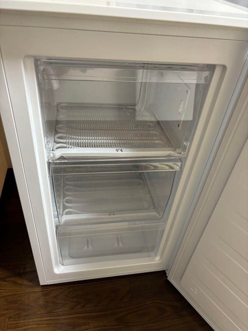 【♡きれいな冷凍庫Hisence】ハイセンス 61L冷凍庫 HF-A61W