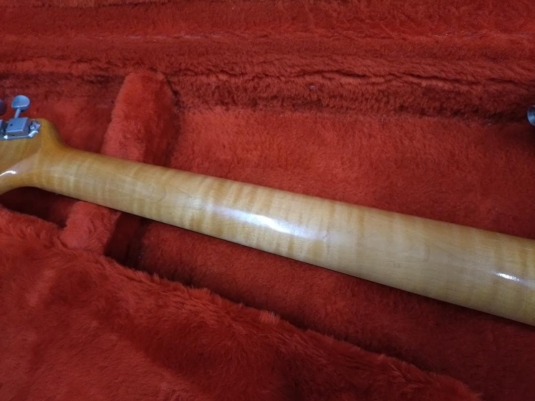 レア！Fender Japan ST62 EXTRAD Custom モデル