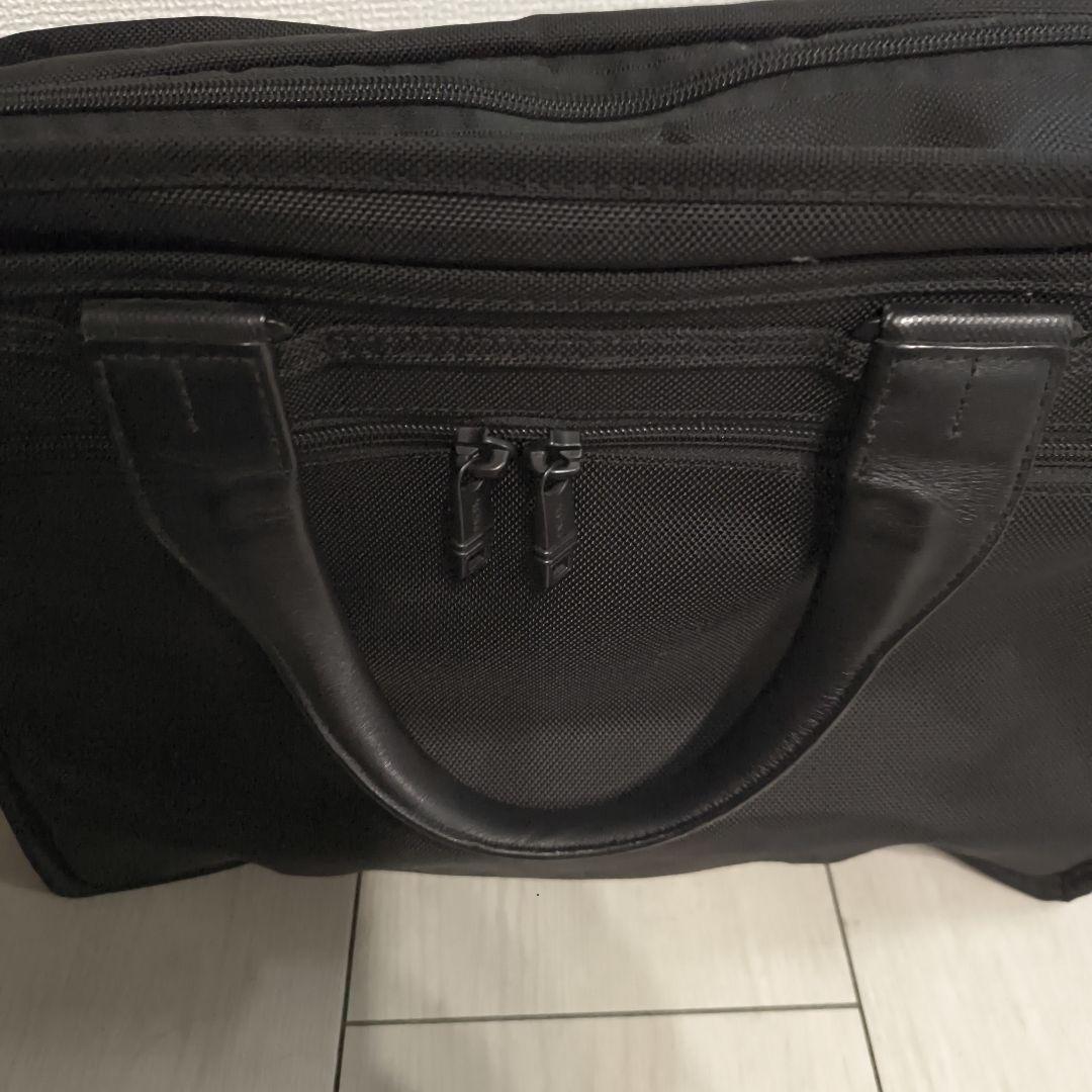 【美品】TUMI 26141D2 EXP オーガナイザー・コンピューターブリーフ