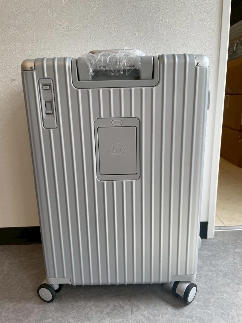 3000円オフ！リベティ多機能キャリーケース【マットシルバーМサイズ】69