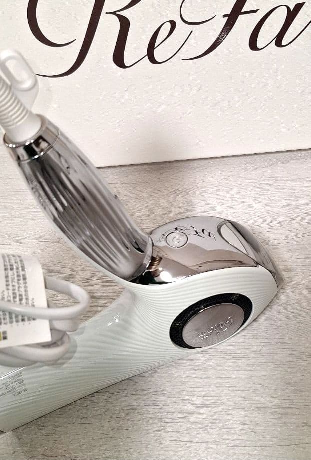 天*須様 美品☆ReFa リファ ビューテックドライヤー ホワイト 動作確認済