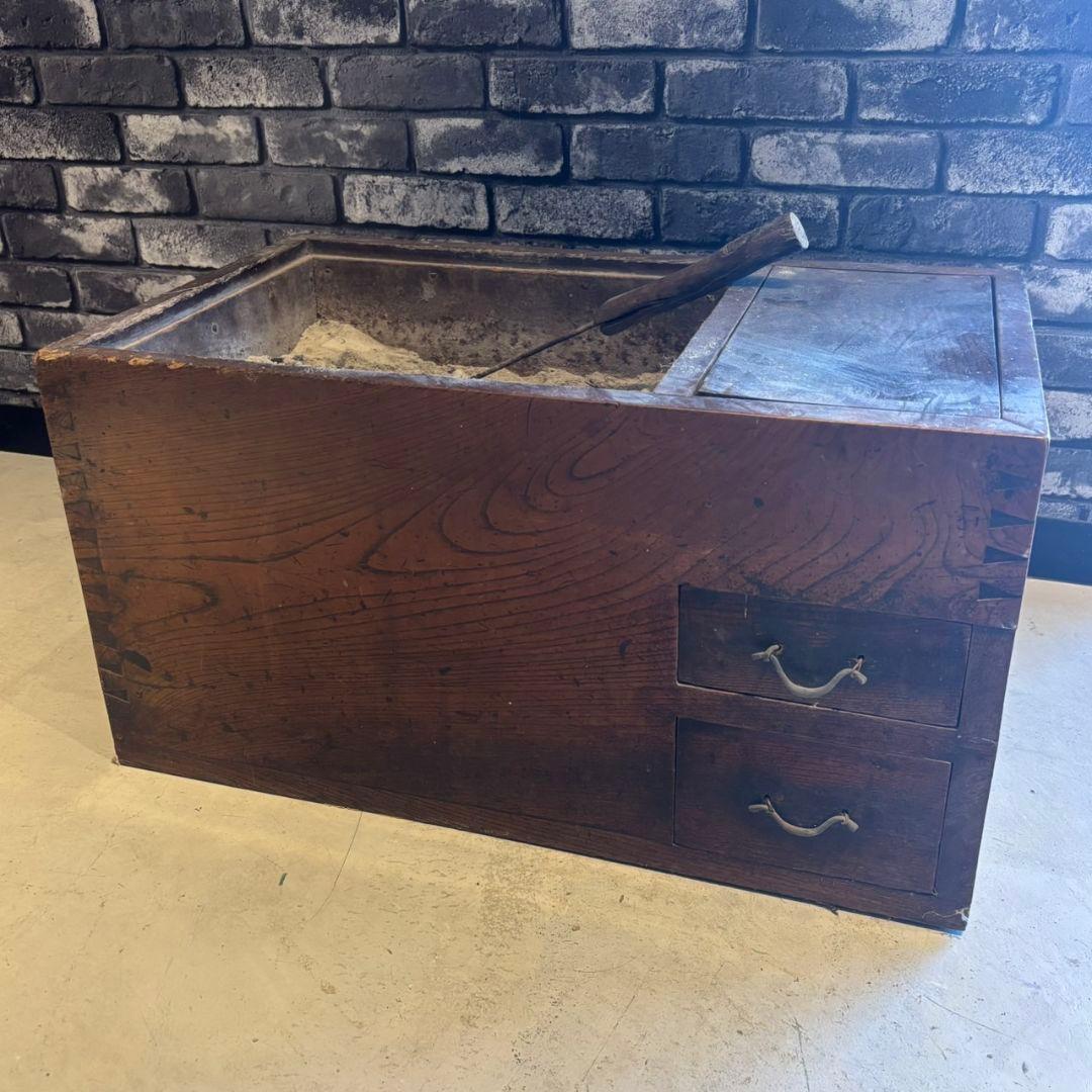 Ly01　木製火鉢　長火鉢　灰入り　昭和レトロ　引き出し付　古道具　アンティーク