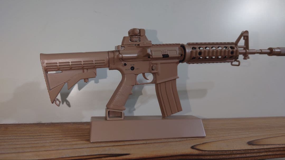 1/3スケール　ミニチュアライフル　AR15　M4 タンカラー