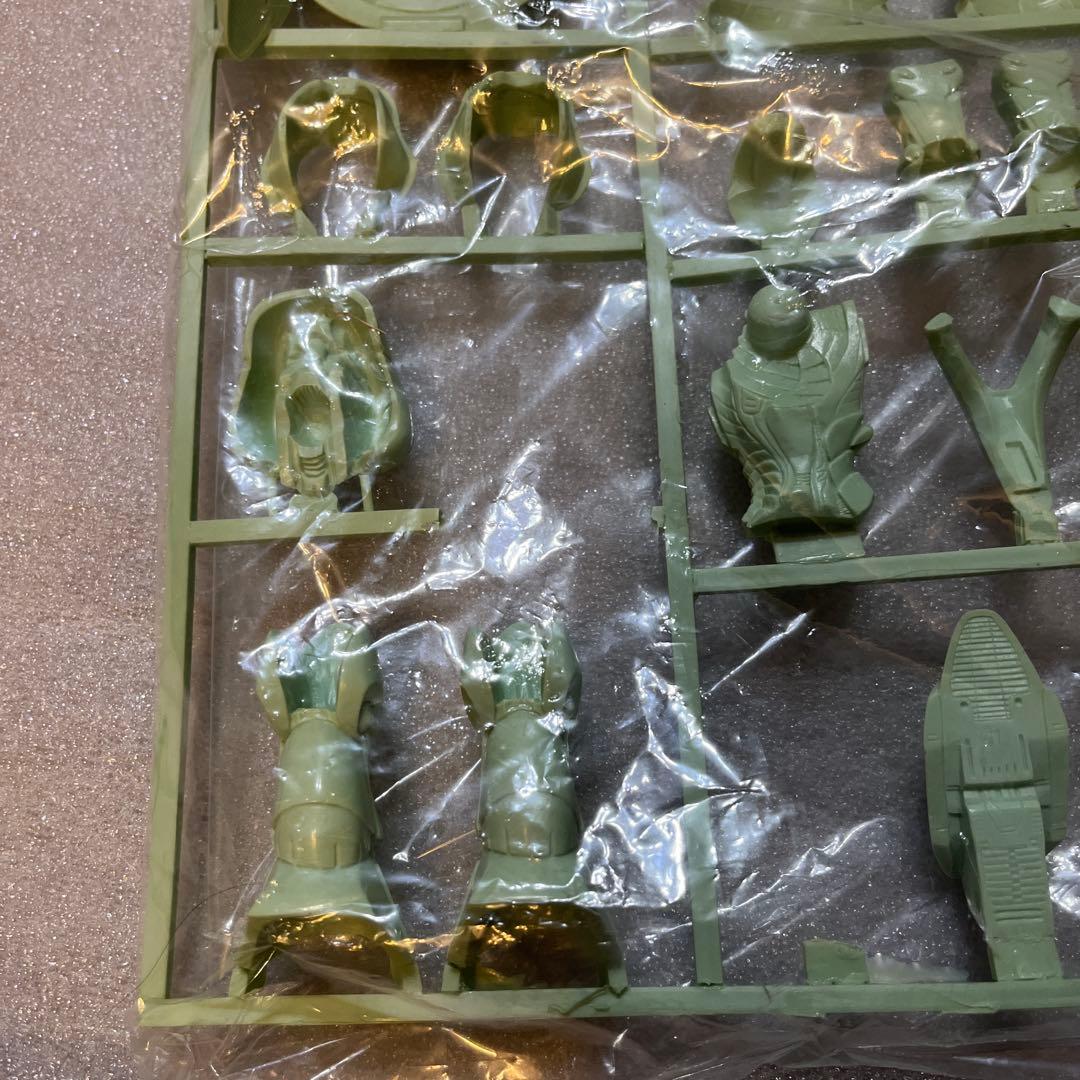 ボークス　マグロウ 1/00 FSS ファイブスター物語 ガレージキット　現状