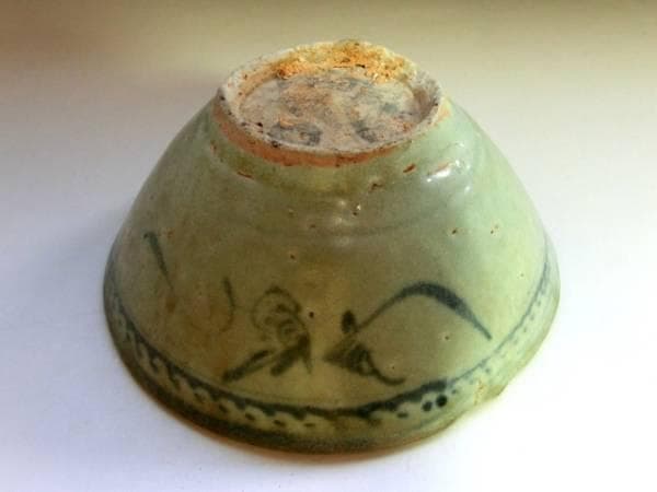 碗■古い染付平茶碗 唐草文 安南 お茶道具 古玩 唐物 中国 時代物 骨董品■