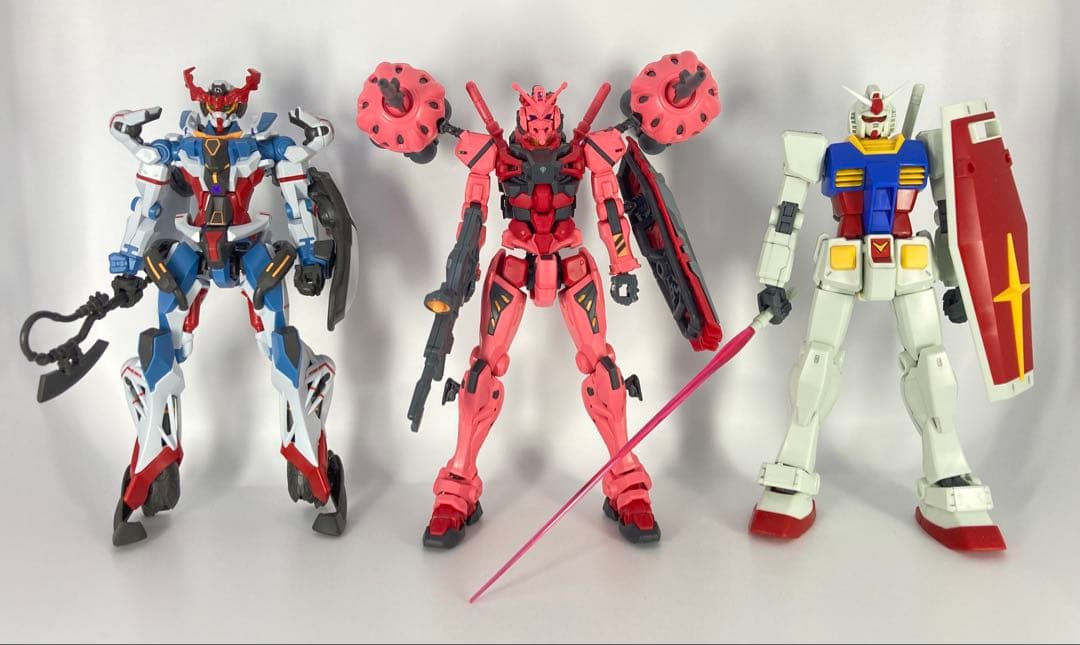 ガンプラ HG ジークアクス、赤いガンダム 他6個セット