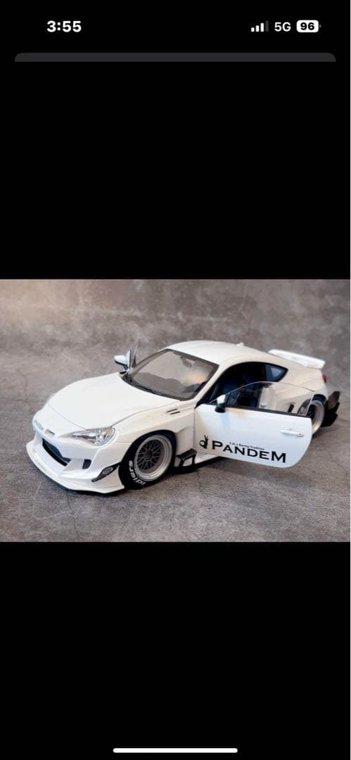 ロケットバニー1/18トヨタ GT 86 PANDEM V3イグニッションモデル