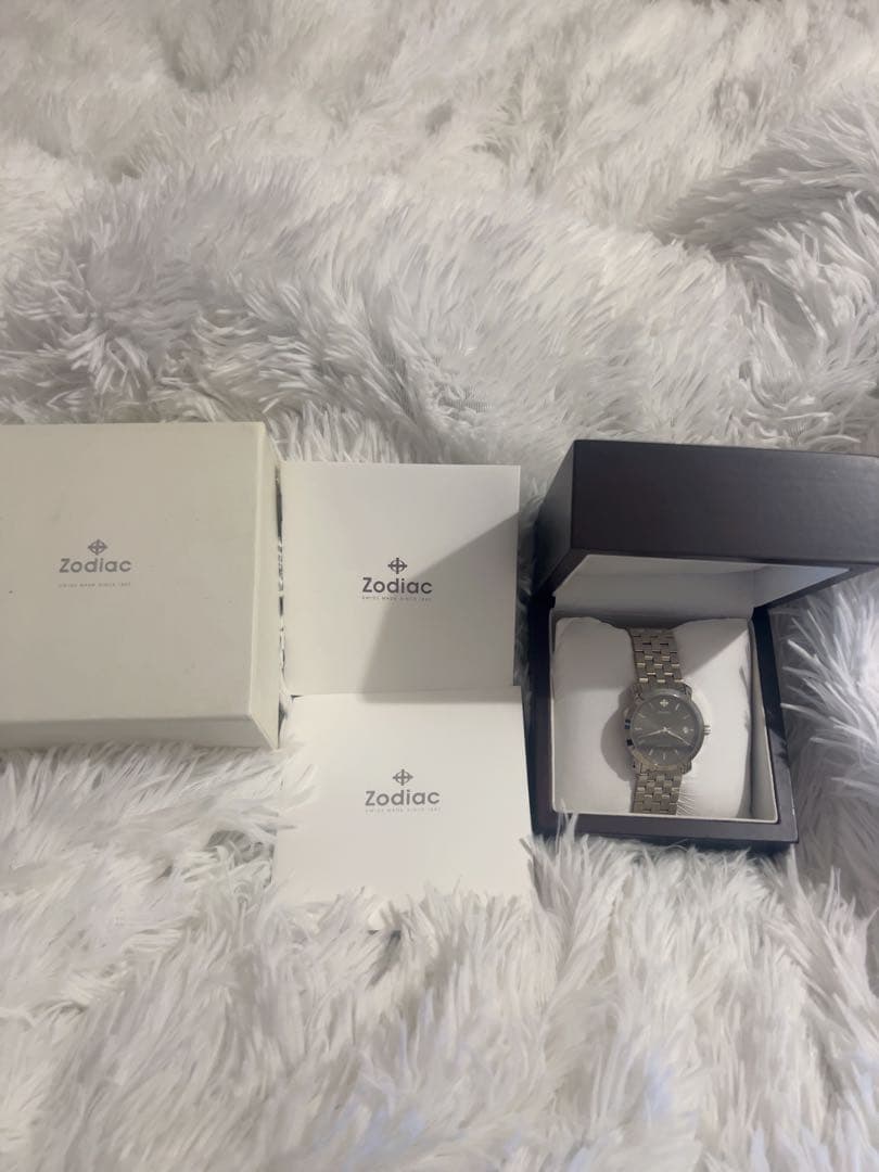 【新品・未使用・限定モデルZ01301 】Zodiac 自動巻き時計 スイス製黒