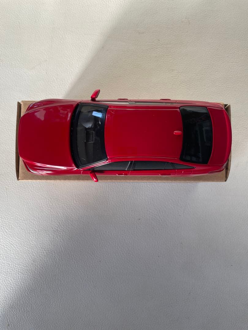 トヨタ クラウン RS ミニカー 1/30 ③ 3U5 エモーショナルレッドⅡ