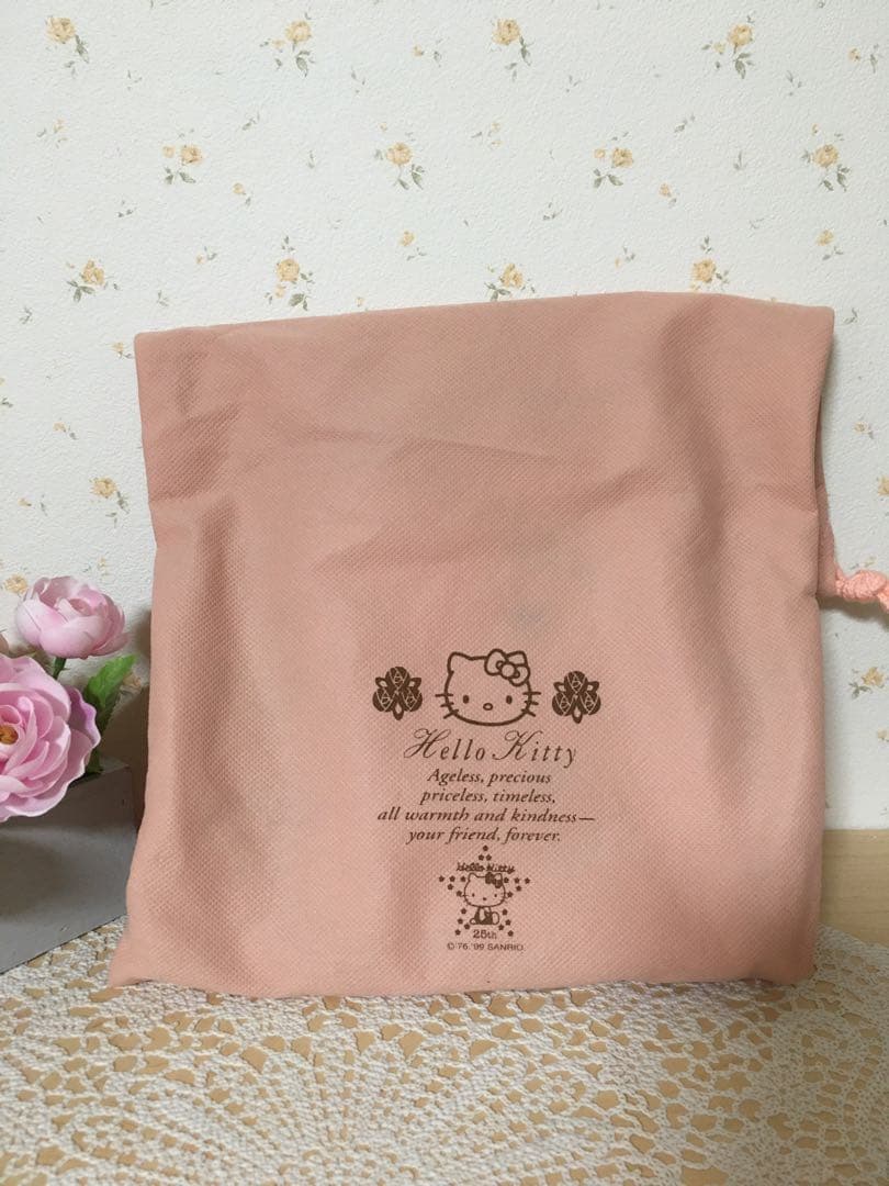 【新品未使用】〜レア品〜レトロハローキティ♡25周年パールビーズバッグ