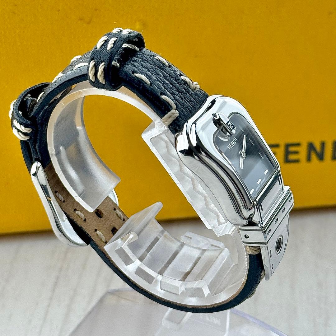 ☆箱付き☆ 555 フェンディ FENDI 新品電池 ブラック クォーツ