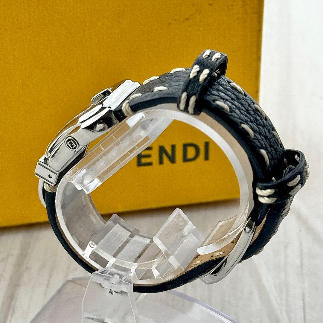 ☆箱付き☆ 555 フェンディ FENDI 新品電池 ブラック クォーツ