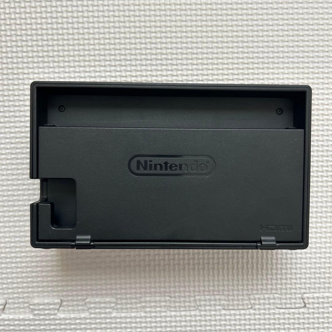 Nintendo 任天堂　switch スイッチ　本体　ジョイコン　付属品