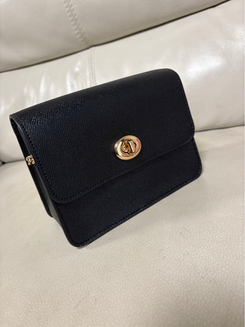 ＣＯＡＣＨ黒 レザー バッグ チェーンストラップ付き