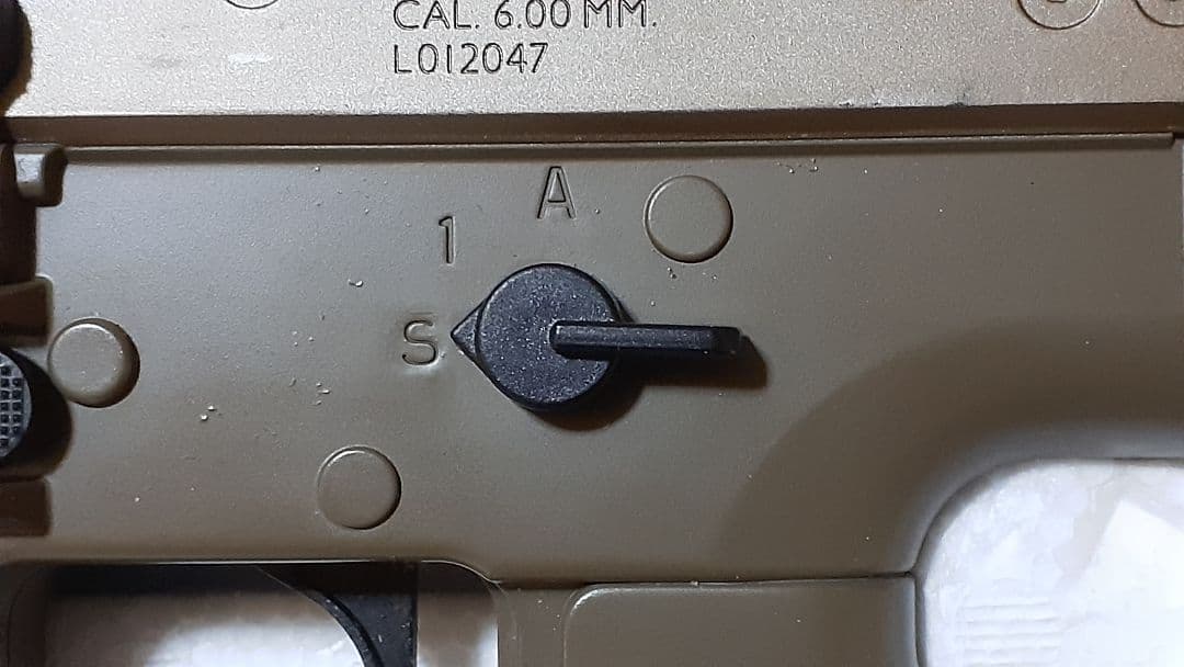 東京マルイ・SCAR-L CQC 電動ガン・ボーイズHG